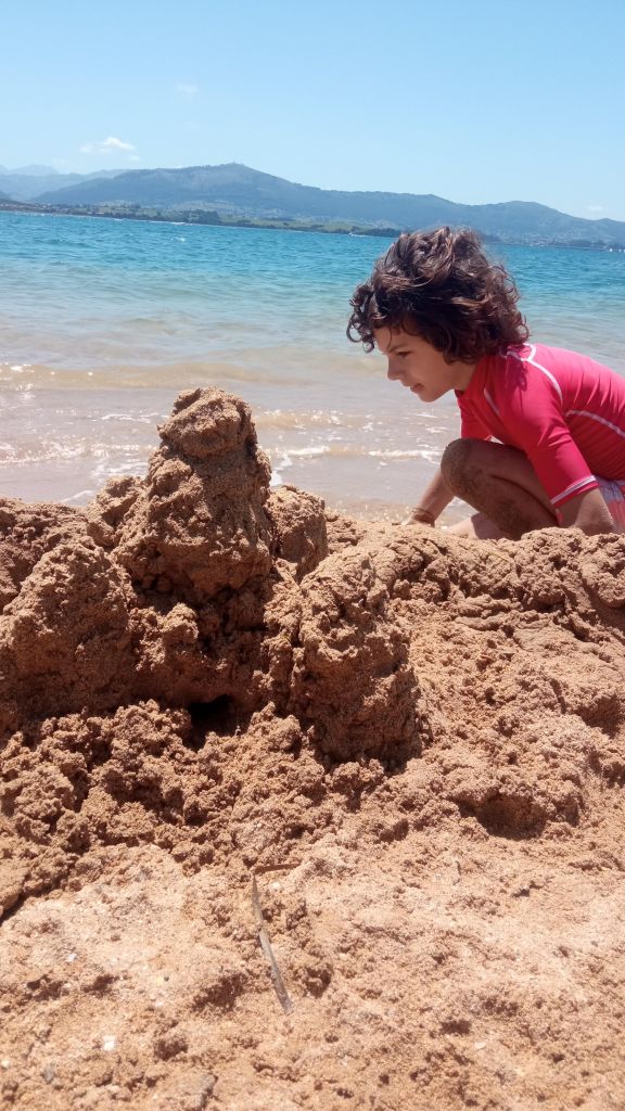 El desapego en la infancia: clave para una autonomía emocional&nbsp;auténtica.